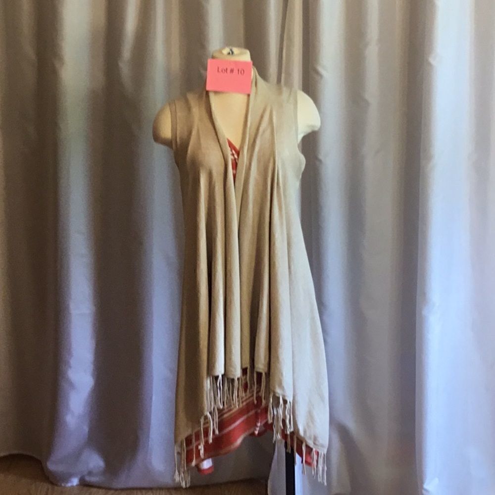 Lightweight sleeveless coverup/sweater in light tan in size small by JOSEPH A.